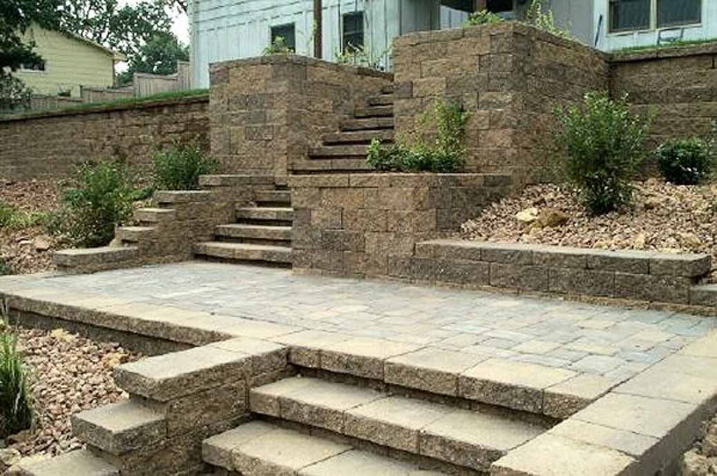 Residential landscaping in Savage MN by Greenside Inc