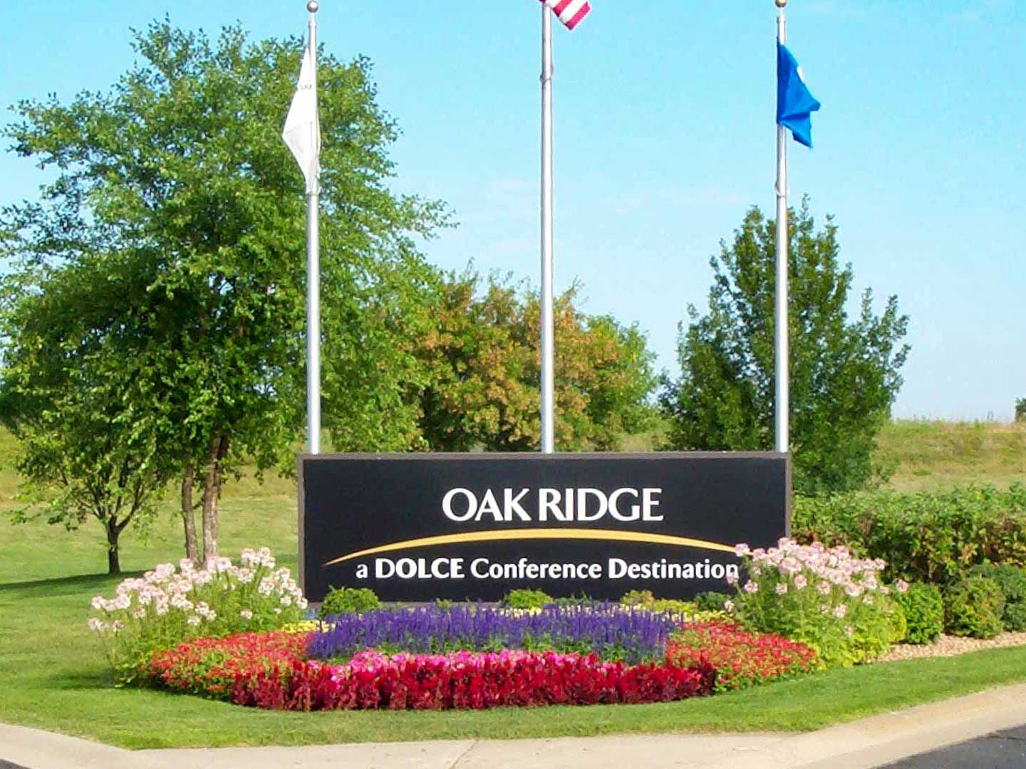 Oak Ridge commercial property landscaping by Greenside Inc in Savage, MN.